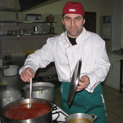 Gruziniška virtuvė neužversta prieskoniais