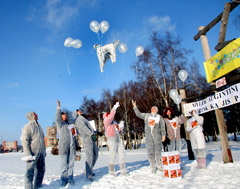 Studentai naikino šunų palikimą