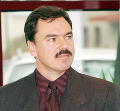 Mokinių „lubos“ gali prispausti gimnazijas