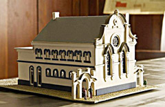 Senamiestyje nušvito „Baltoji gulbė“