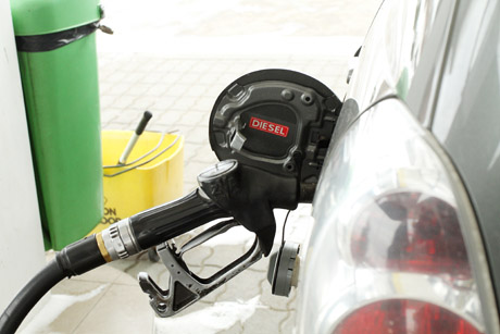 Degalų kaina: viršūnės nematyti