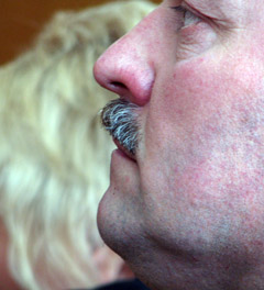 Akmenės išrinktieji skleidžia cenzorių kvapą