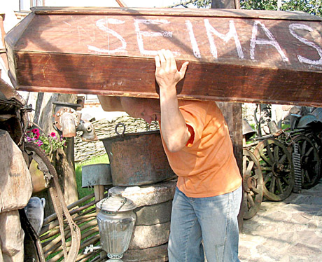 Žagarės re­vo­liu­cio­nie­rius