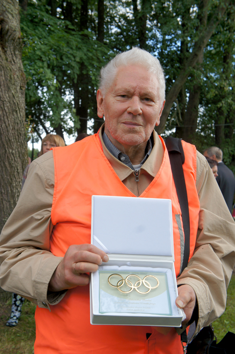 Neurologui Aleksandrui Ronkui – olimpiniai žiedai