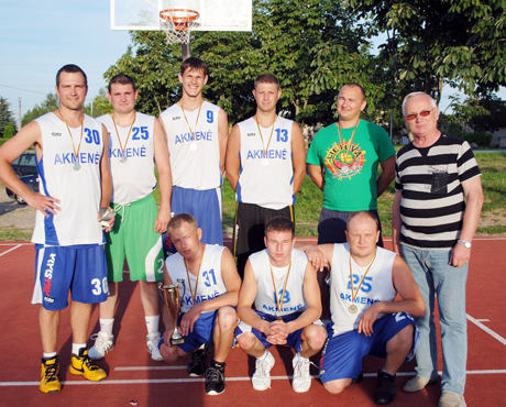 Krepšinio turnyras tęsėsi mėnesį