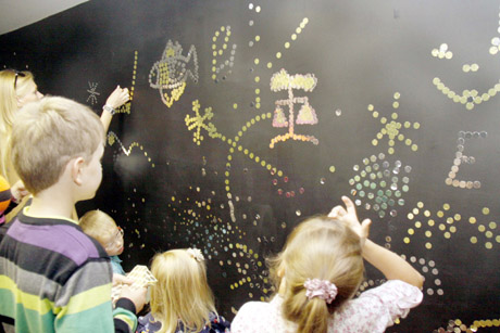 Mažieji kūrėjai keliavo žvaigždynais