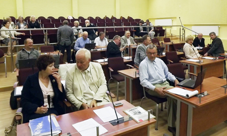 Atsakomybės naštą užkrovė laikinajai direktorei