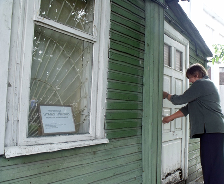 Dailininko atminimas – apleistame kambaryje