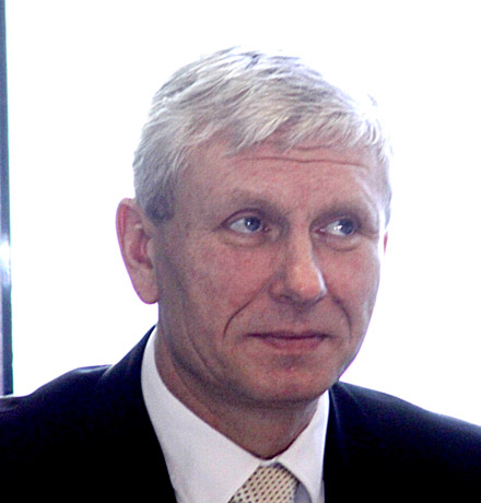 Poliklinikų vadovai gaus didesnius atlyginimus