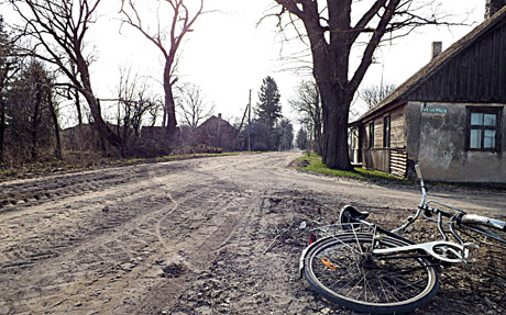 Vargas dėl žvyrkelių