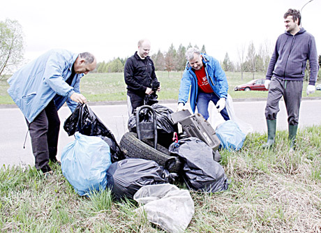 Šiau­lie­čiai tvar­kė­si dar prieš ak­ci­ją „Da­rom-2013“