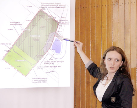 Naujose kapinėse siūlo riboti paminklų aukštį