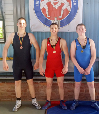 Imtynininkai iškovojo tris auksinius medalius