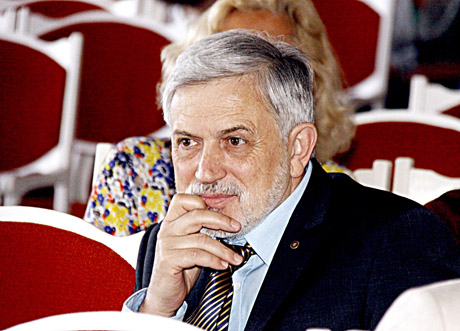 Kandidatui į rektorius teko aiškintis dėl Rusijos