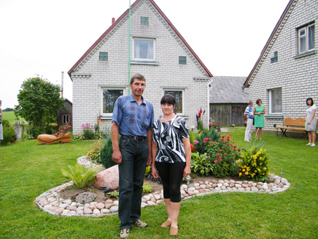 Tėviškė senėdama gražėja