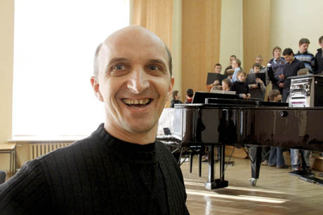 R. Adomaitis išrinktas garbės piliečio vardui suteikti