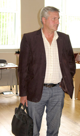 Pakruojyje korupcijos šleifas –  ir buvusiam merui