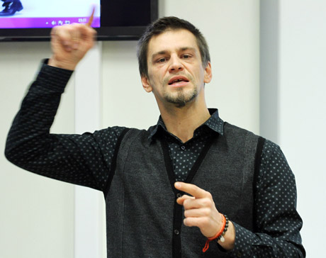 Filmas apie Tadą Blindą – popsas, bet su meile tėvynei