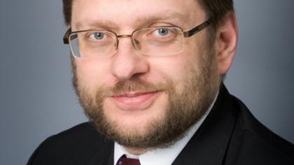 Už mažesnius mokesčius visuomeninio transporto bilietams, spaudai ir neįgaliųjų technikai